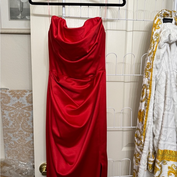 House of CB Adrienne Scarlet Strapless Corset Gown Size S, Never Worn - Picture 2 of 4